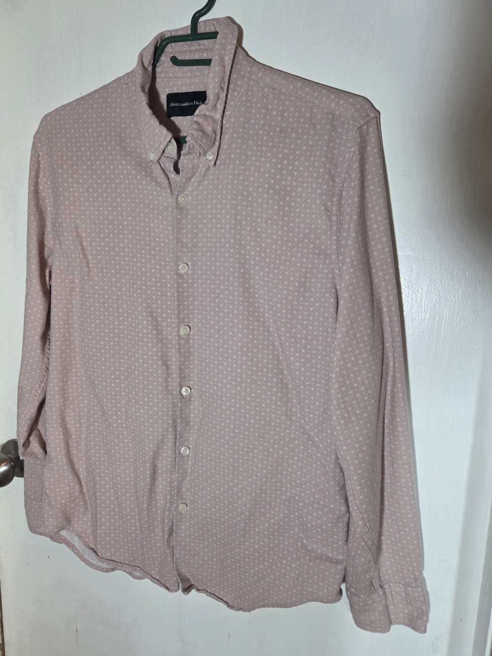 Abercrombie & Fitch Light Pink Long-Sleeve Button-Down Shirt